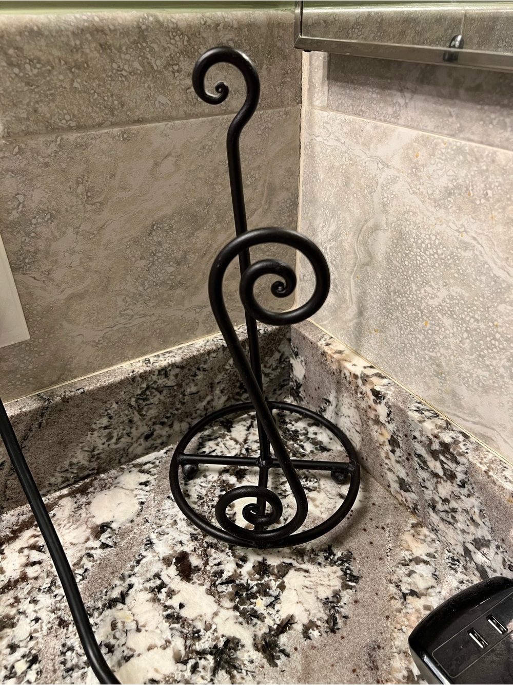 Wrought Iron Scroll Paper Towel Holder - Black